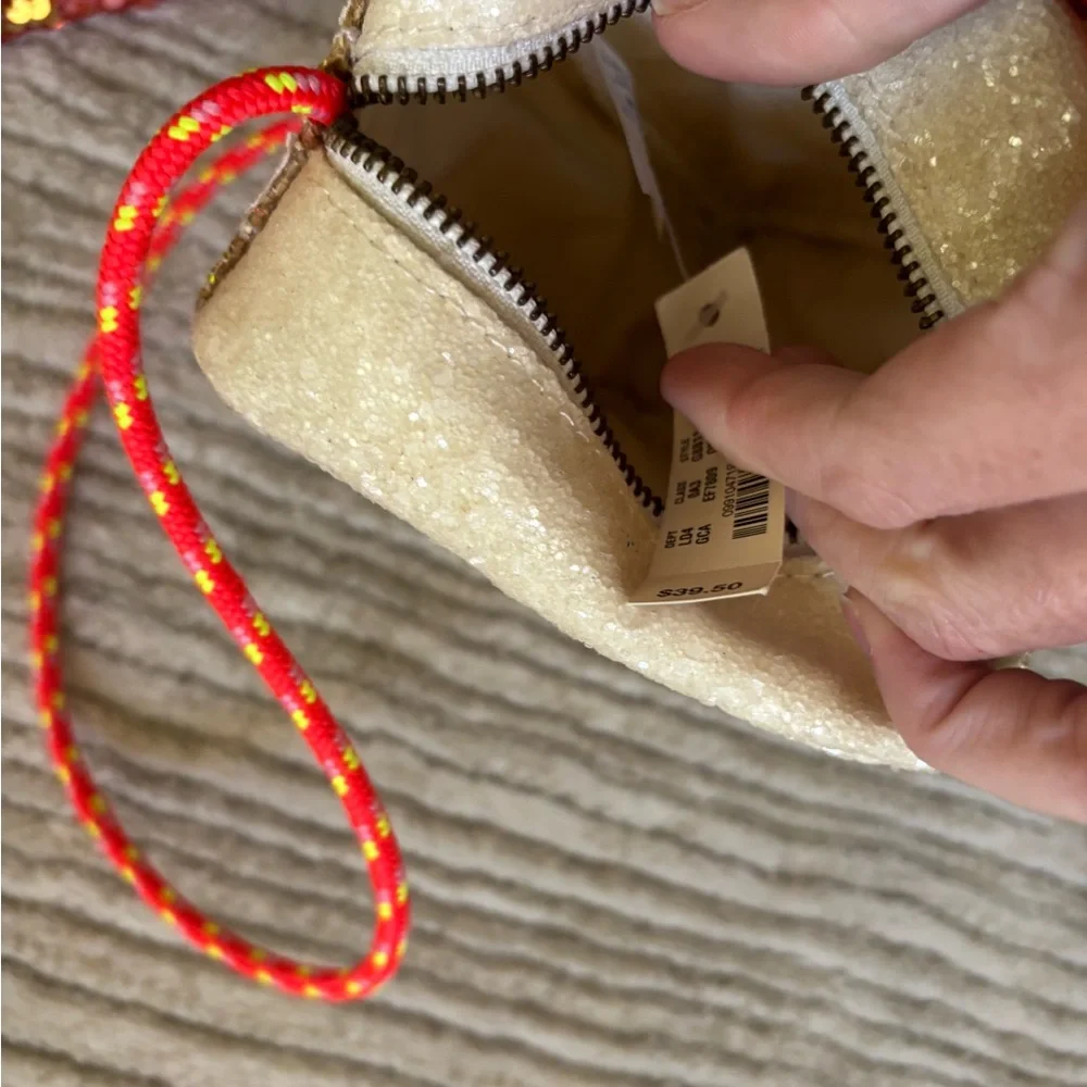 Kids Cake Slice Crossbody Bag - Picture 6 of 7